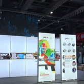 Свет Box, который показывает продажи товаров в Tradeshow торгового центра